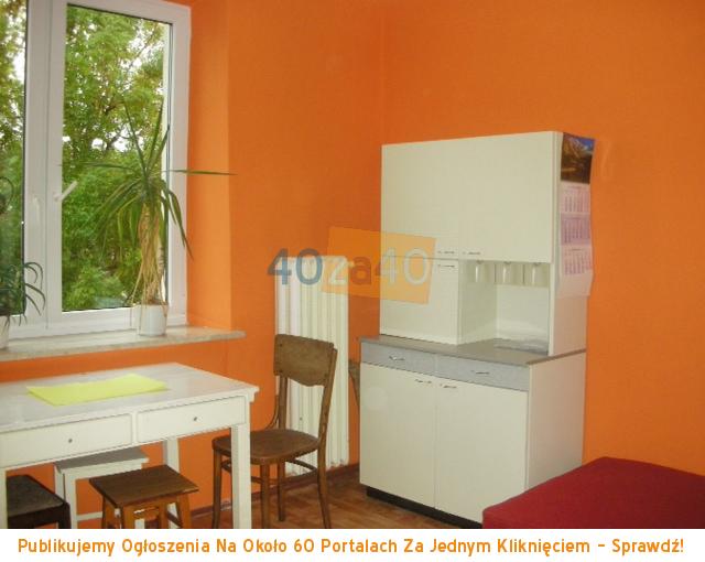 Mieszkanie na sprzedaż, pokoje: 2, cena: 110 000,00 PLN, Skarżysko-Kamienna, kontakt: 602174606